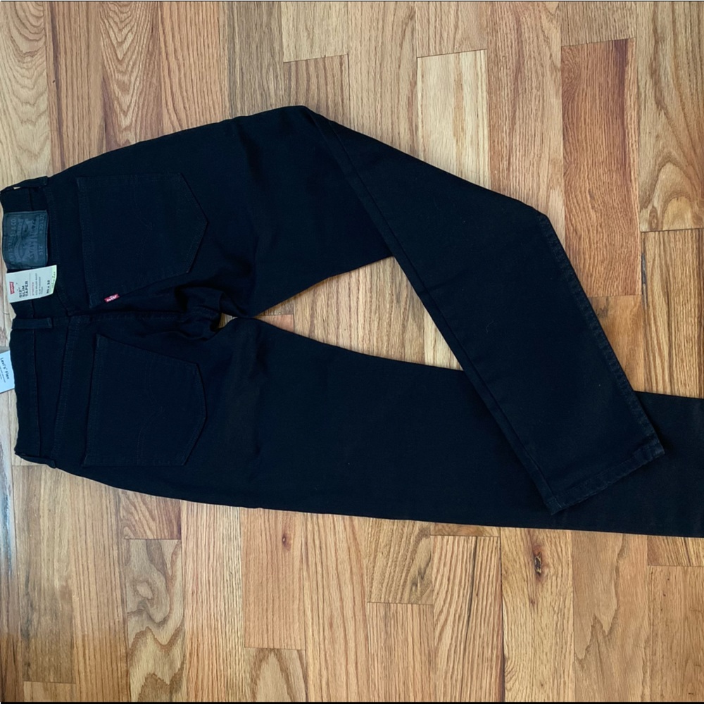LEVI’S 512  SLIM TAPER JEANS